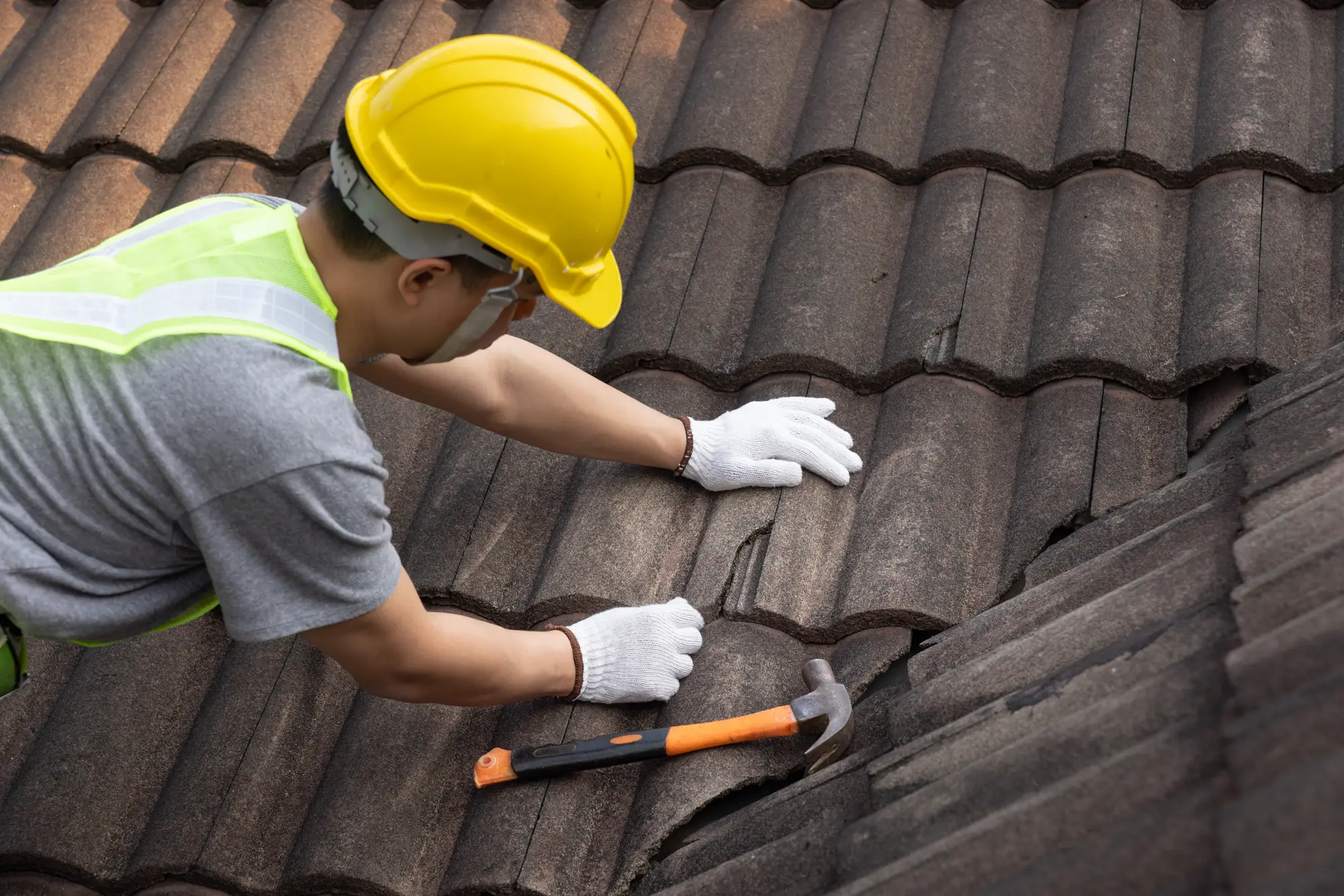 Roof Repair in Hook